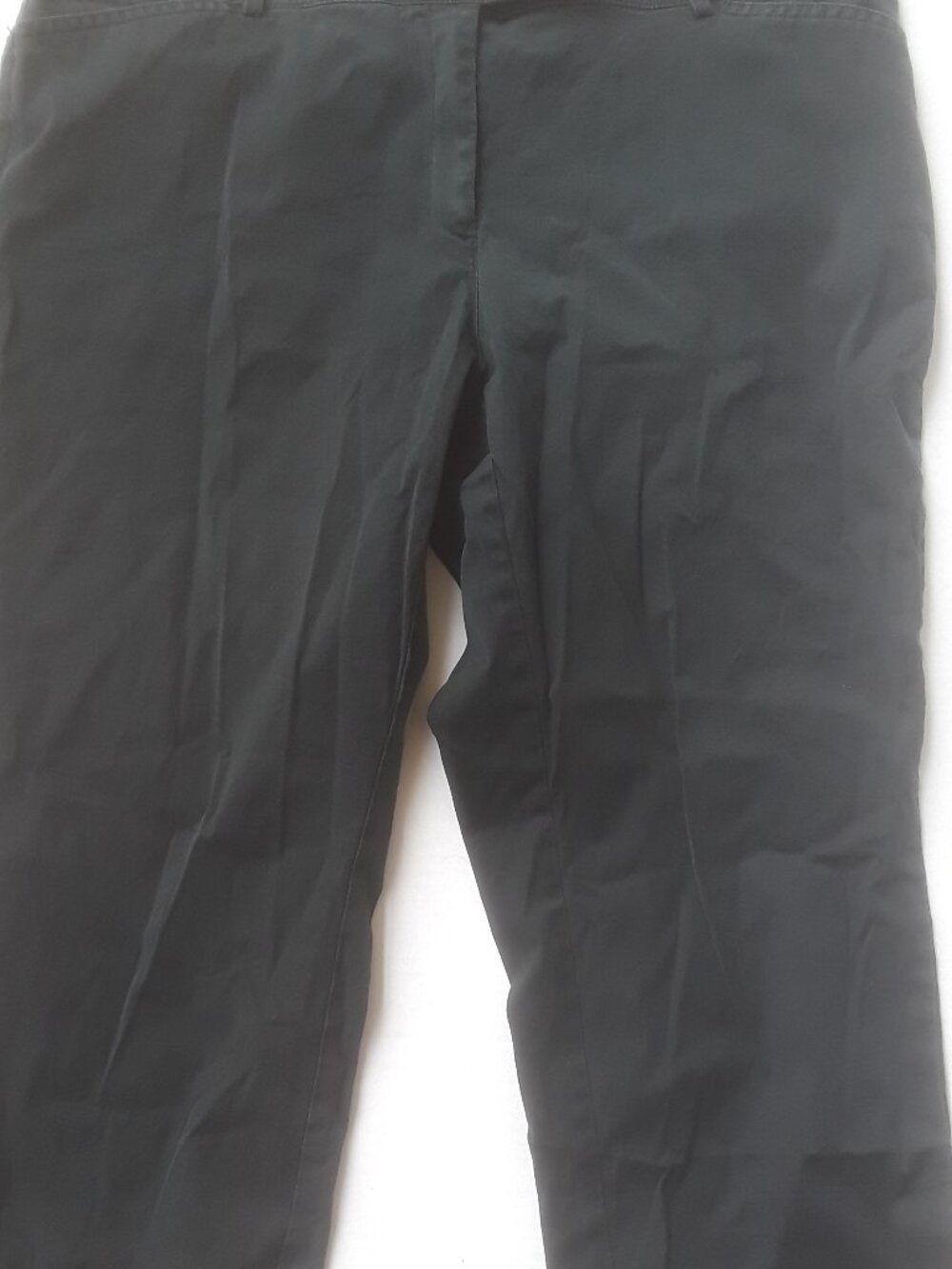 Lane Bryant Women's Capri Pants Black Size 18
